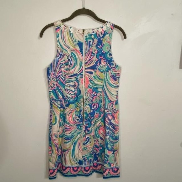 Lilly Pulitzer Embroidered, Sleeveless, v-neck, Colorful Shift Dress size 2 - Picture 2 of 7